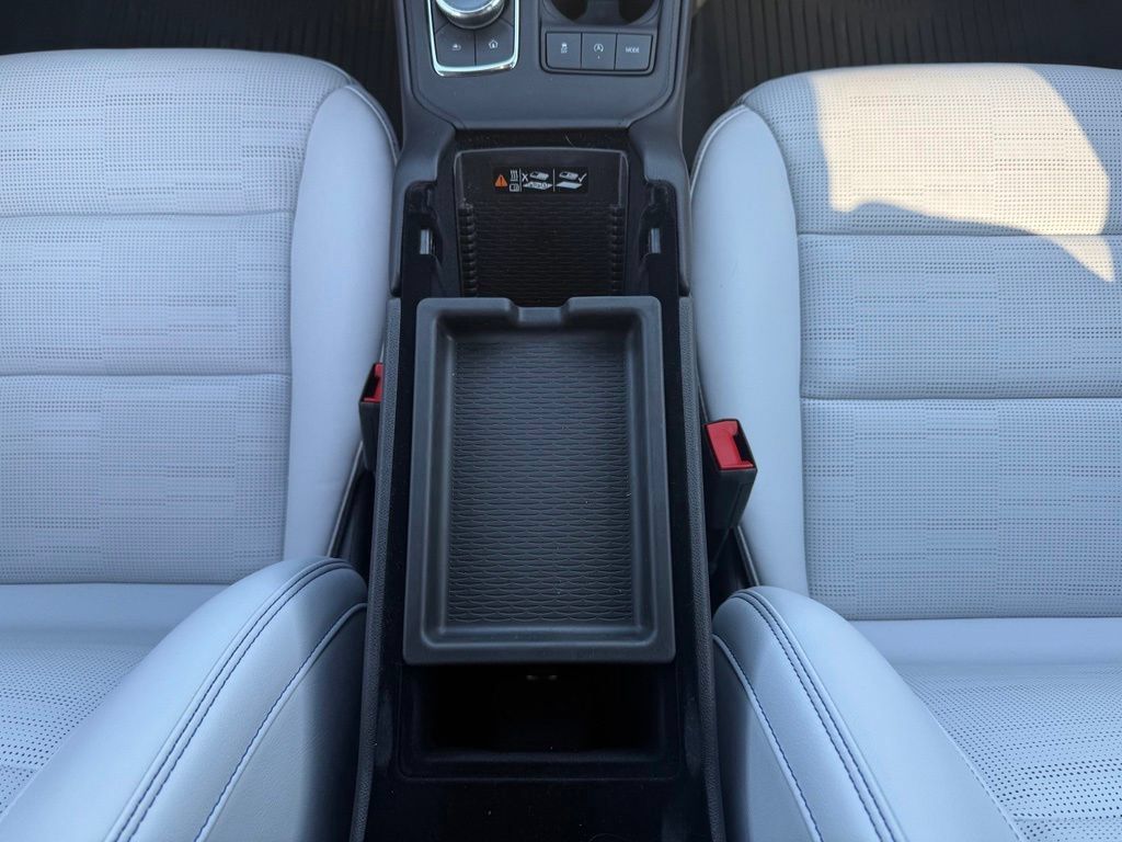 Certified 2024 Cadillac XT4 Sport AWD/4WD image 27
