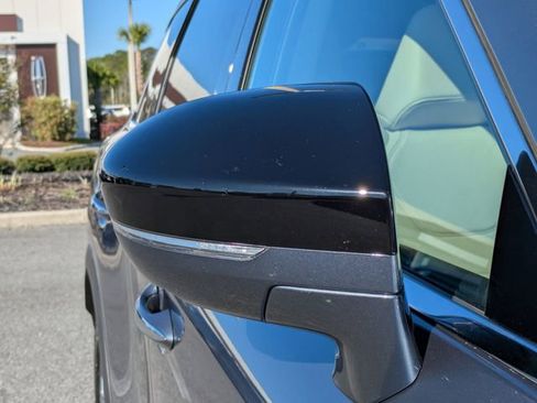 Used 2023 INFINITI QX60 Sensory w/ Vision Package image 12