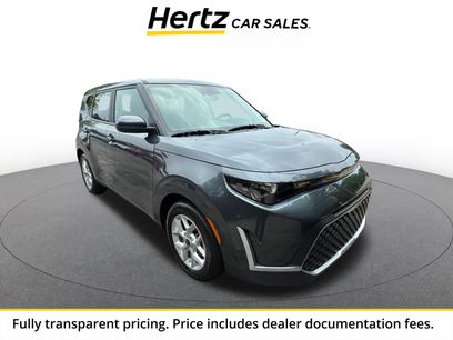 Used 2025 Kia Soul LX w/ LX Technology Package