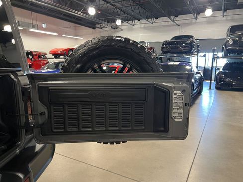 Used 2020 Jeep Wrangler Unlimited Rubicon AWD/4WD image 30