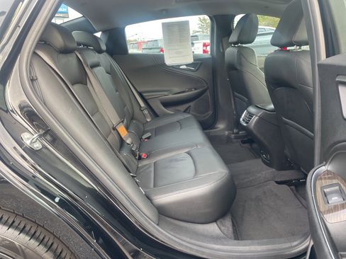 Used 2023 Chevrolet Malibu LT w/ Midnight Edition image 29