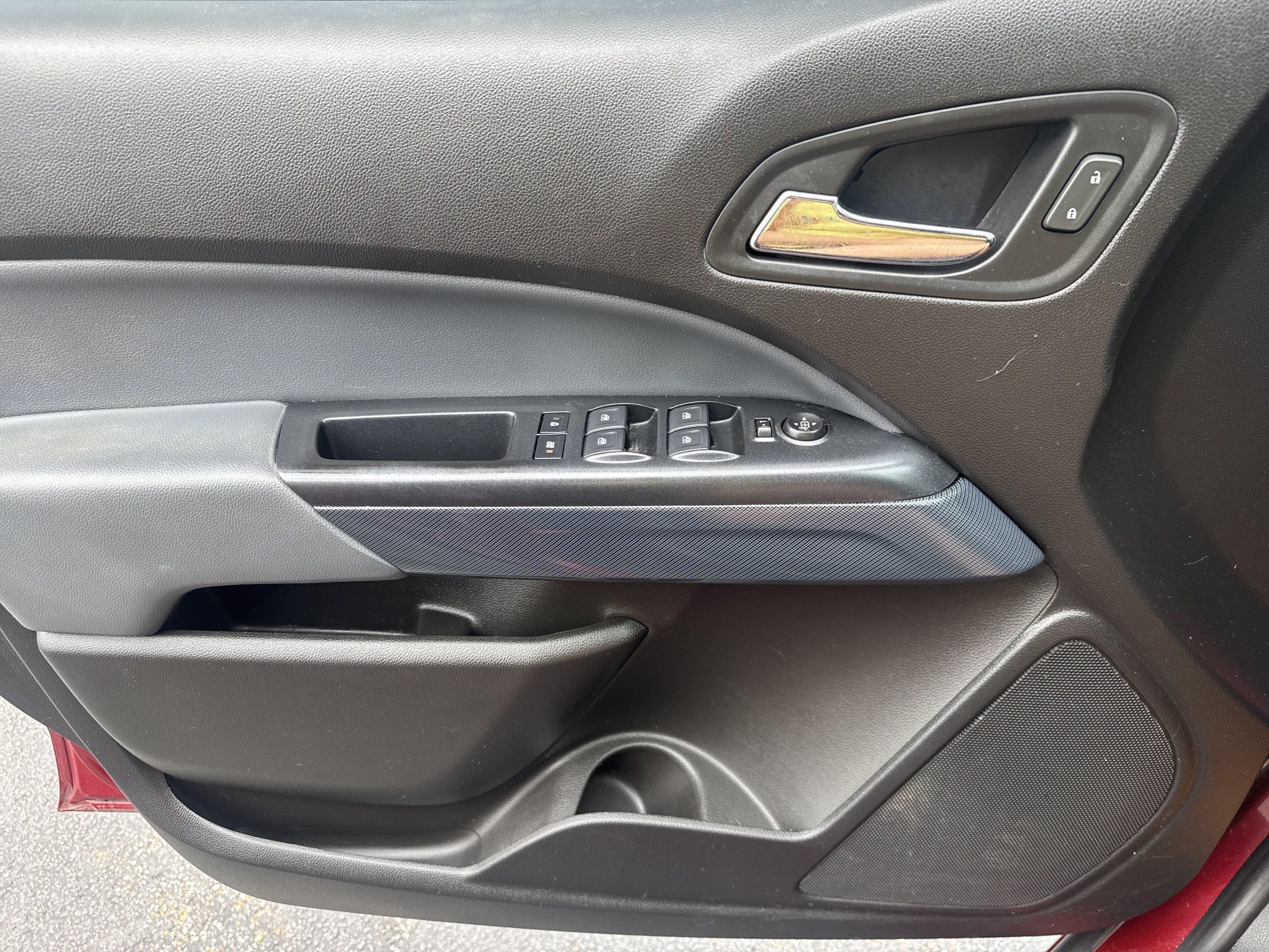 Used 2019 Chevrolet Colorado Z71 AWD/4WD image 14