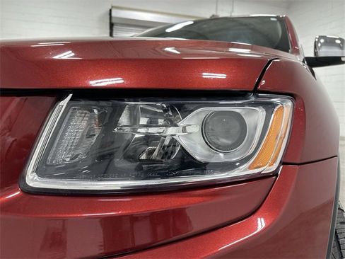 Used 2014 Jeep Grand Cherokee Limited image 11