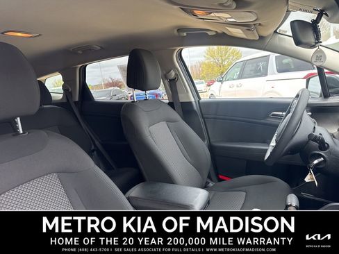 Used 2023 Kia Sportage LX AWD/4WD image 38