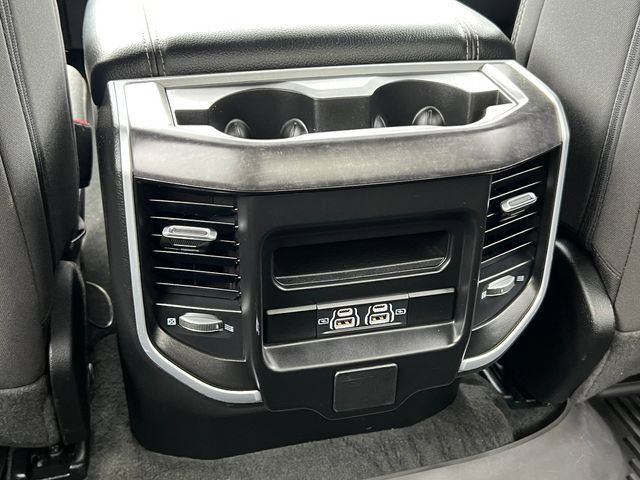 Used 2023 RAM 1500 Big Horn AWD/4WD image 37