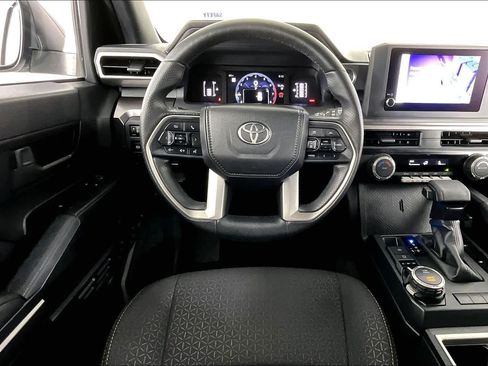 Used 2025 Toyota 4Runner SR5 image 5