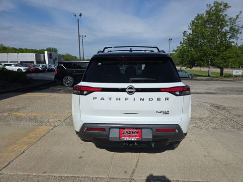 New 2026 Nissan Pathfinder Platinum AWD/4WD image 5