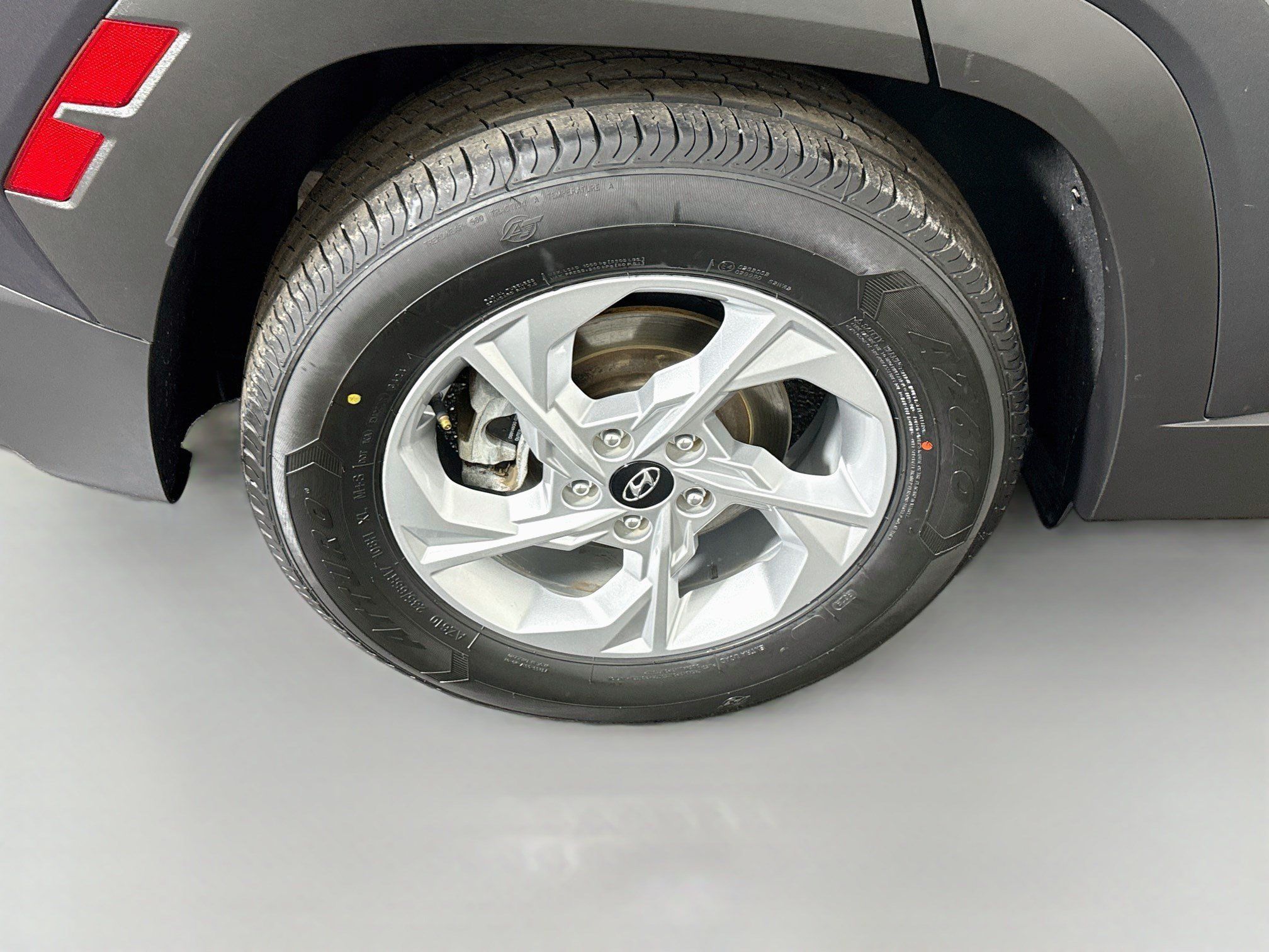 Used 2022 Hyundai Tucson SE FWD image 32