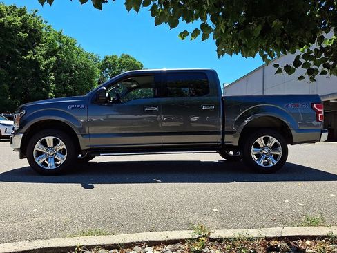 Used 2018 Ford F150 XLT w/ Equipment Group 302A Luxury AWD/4WD image 4