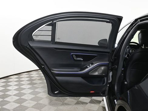Used 2022 Mercedes-Benz S 500 4MATIC image 29