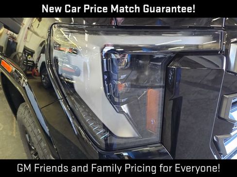 New 2026 GMC Sierra 2500 AT4 w/ AT4 Premium Plus Package AWD/4WD image 5