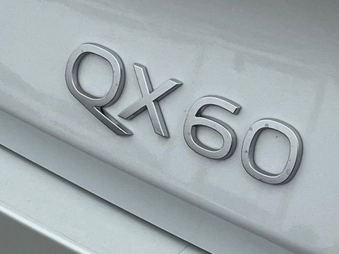 Certified 2026 INFINITI QX60 Luxe w/ Cargo Package FWD image 33