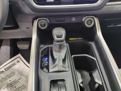 Used 2025 Toyota Grand Highlander AWD Hybrid image 24