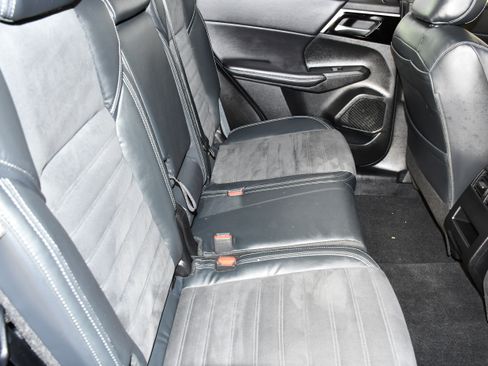 Used 2022 Mitsubishi Outlander SE FWD image 44