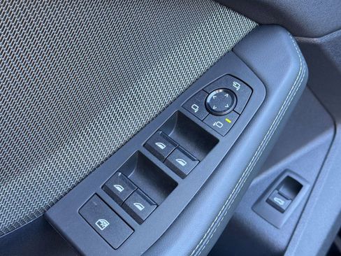 Used 2025 BMW 228i xDrive AWD/4WD image 21