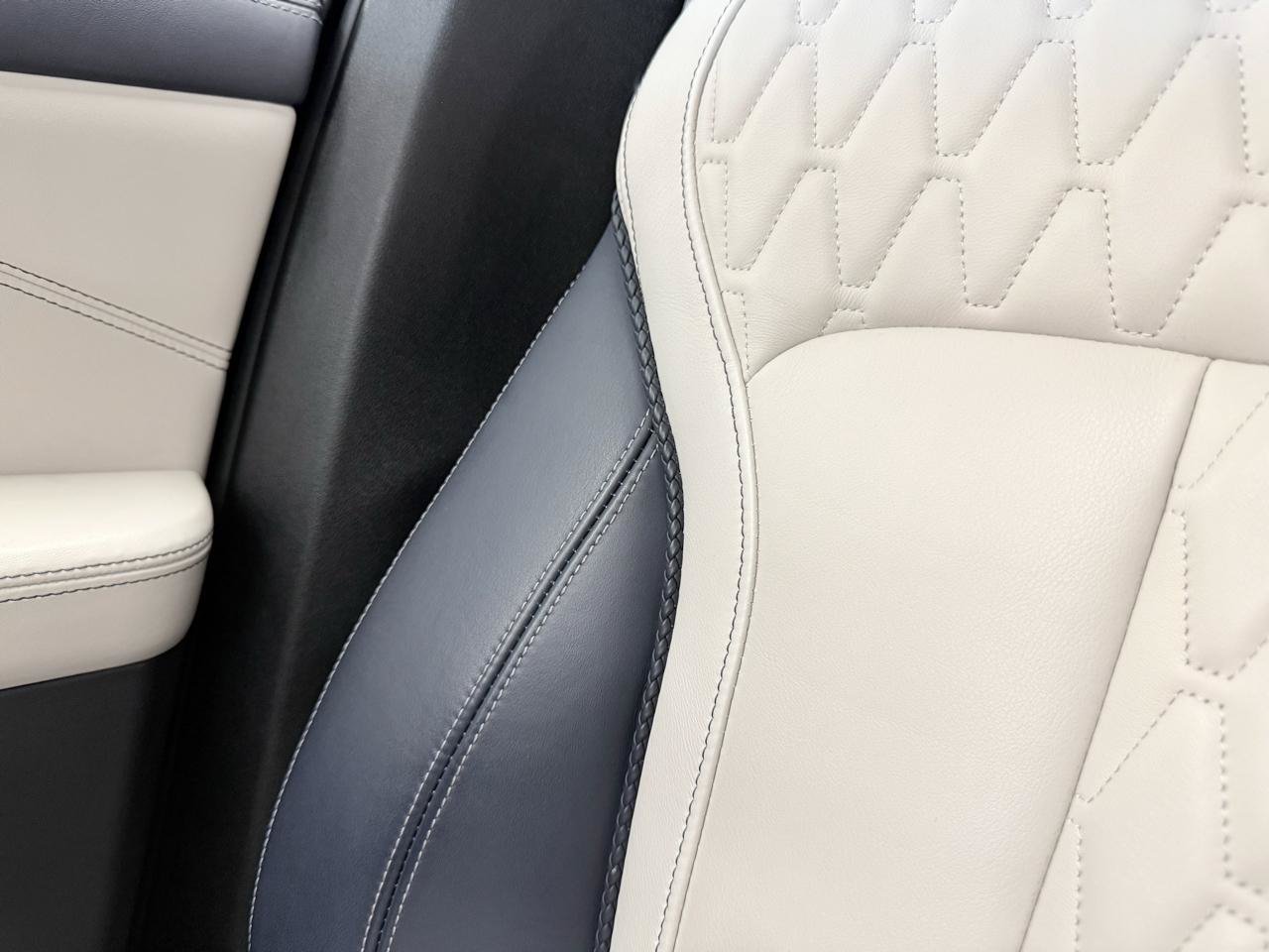 Used 2019 BMW X7 xDrive50i w/ Executive Package AWD/4WD image 35