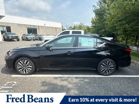 New 2026 Nissan Altima 2.5 SV FWD image 5