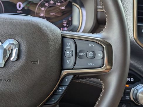 Used 2025 RAM 1500 Limited AWD/4WD image 28