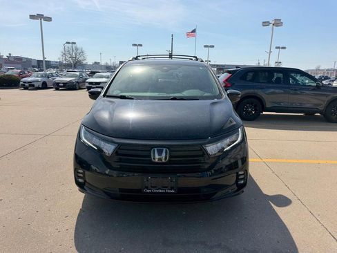 Used 2023 Honda Odyssey Sport image 8