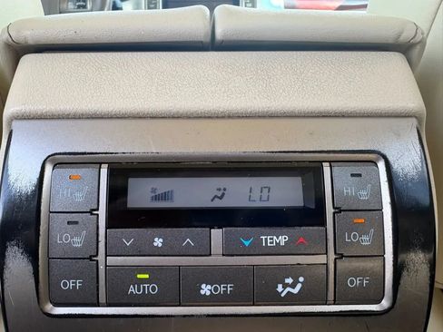 Used 2016 Lexus GX 460 w/ Premium Package AWD/4WD image 11
