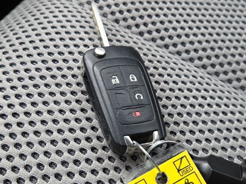 Used 2015 Chevrolet Equinox LT w/ Driver Convenience Package image 31