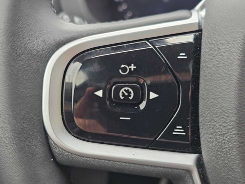 Certified 2026 Volvo XC60 B5 Plus w/ Protection Package Premier AWD/4WD image 34