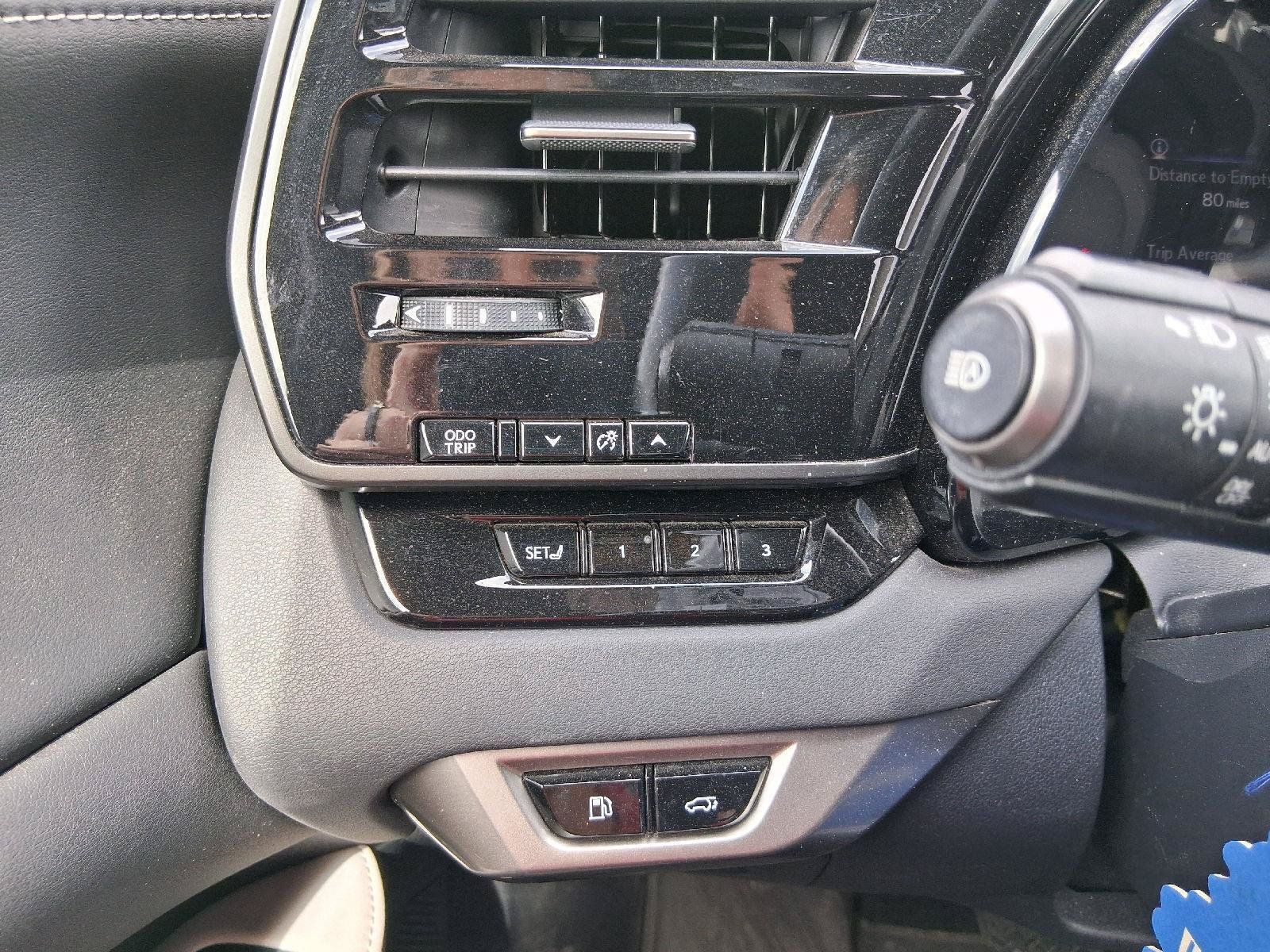 Used 2023 Lexus RX 350 Premium w/ Cold Area Package AWD/4WD image 36