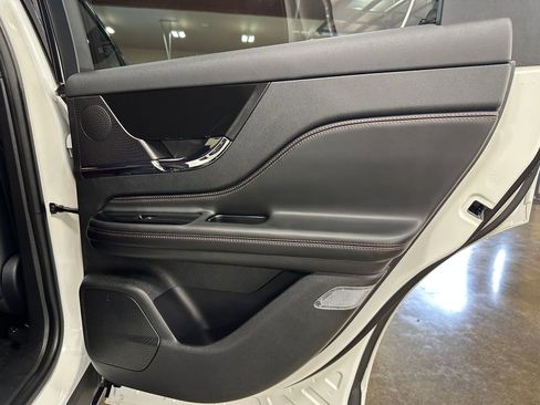 Used 2024 Lincoln Corsair Reserve w/ Equipment Group 201A image 24