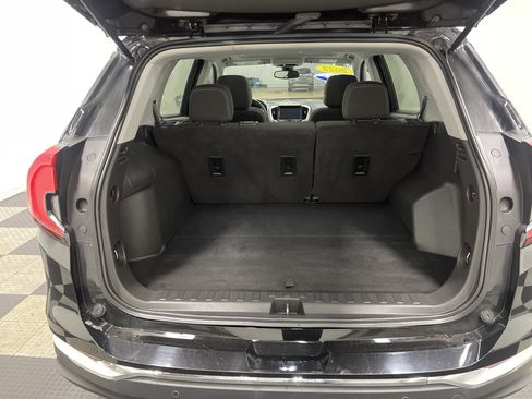 Used 2022 GMC Terrain SLE image 18
