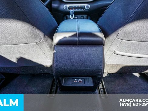 Used 2024 Nissan Altima 2.5 SV FWD image 31