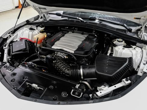 Used 2018 Chevrolet Camaro SS RWD image 46