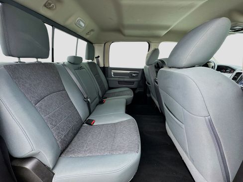 Used 2019 RAM 1500 Big Horn image 18