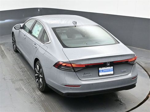 New 2025 Honda Accord Touring image 38
