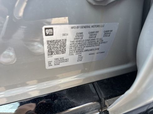 Used 2024 GMC Sierra EV Denali image 41