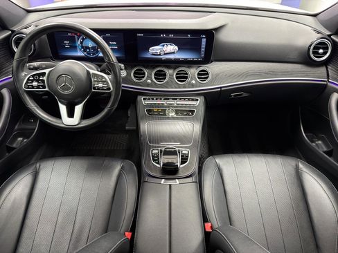 Used 2020 Mercedes-Benz E 350 E 350 4MATIC Sedan w/ Parking Assistance Package image 30