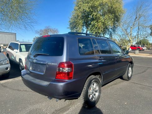 Used 2004 Toyota Highlander 2WD image 8