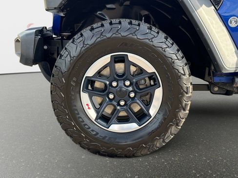 Used 2019 Jeep Wrangler Unlimited Rubicon AWD/4WD image 11