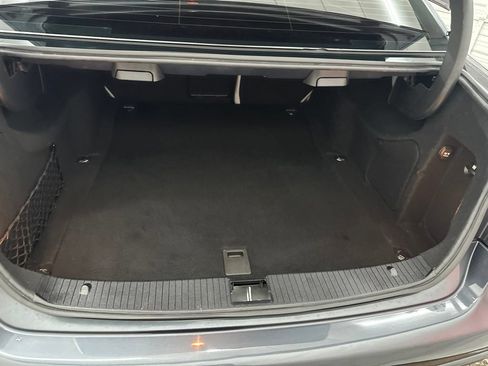 Used 2014 Mercedes-Benz E 350 4MATIC Sedan image 28