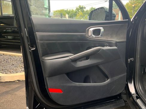Used 2024 Kia Sorento SX image 25