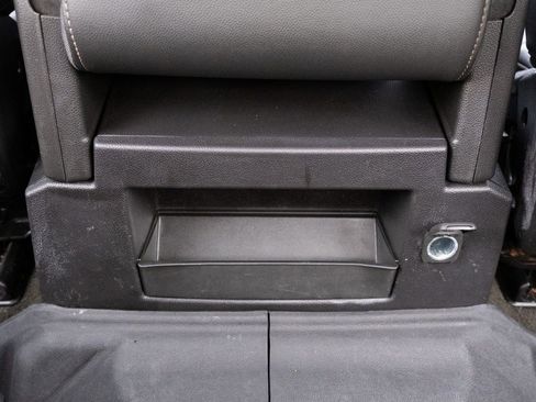 Used 2018 Chevrolet Silverado 1500 LT w/ All Star Edition image 18