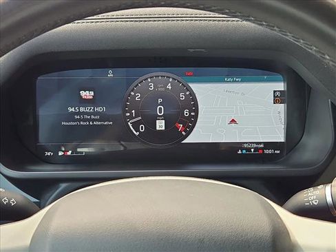 Used 2020 Land Rover Defender 110 SE image 9