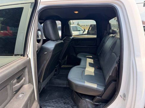 Used 2022 RAM 2500 Tradesman w/ Safety Group AWD/4WD image 9