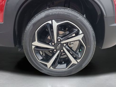 Used 2023 Chevrolet TrailBlazer RS image 35