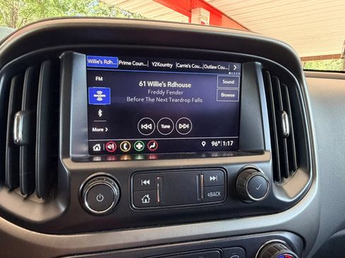 Used 2019 Chevrolet Colorado Z71 RWD image 17