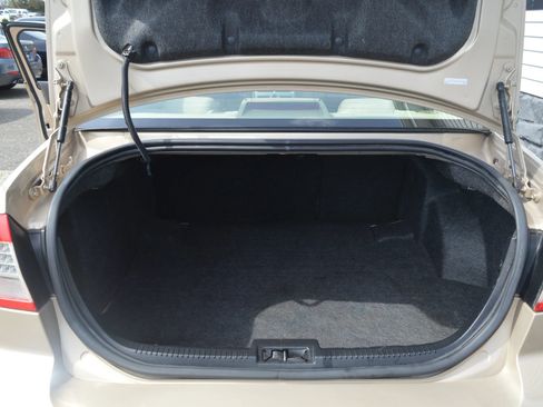 Used 2006 Mercury Milan image 9