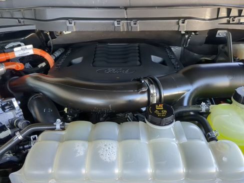 Used 2023 Ford F150 Platinum w/ Equipment Group 701A High image 10