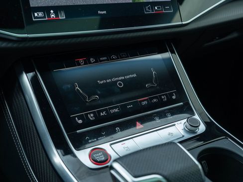 Used 2024 Audi SQ8 Premium Plus AWD/4WD image 26