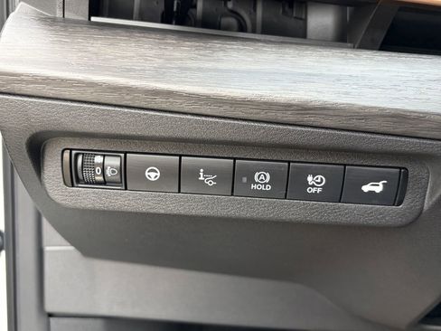 Certified 2023 Nissan Ariya image 22