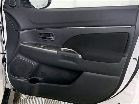 Used 2019 Mitsubishi Outlander Sport LE image 24