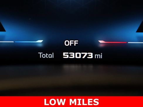 Used 2024 BMW X7 M60i image 13